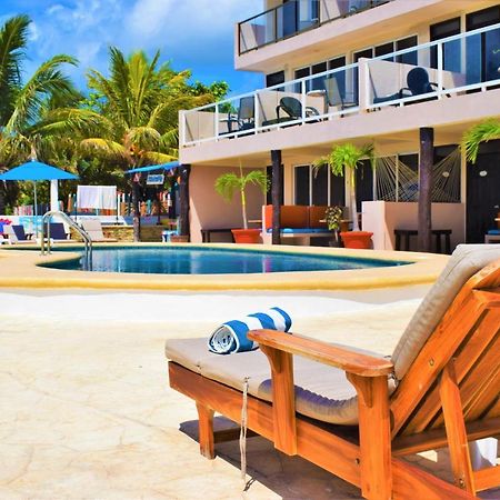 Hacienda Morelos Beachfront Hotel Puerto Morelos Exterior photo