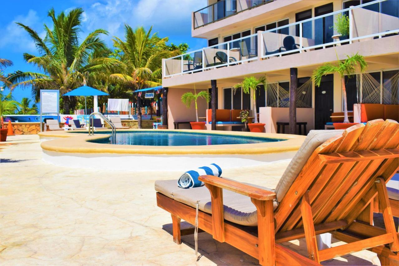 Hacienda Morelos Beachfront Hotel Puerto Morelos Exterior photo