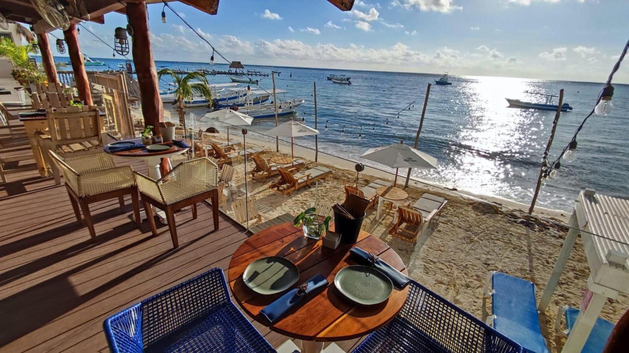 Hacienda Morelos Beachfront Hotel Puerto Morelos Exterior photo