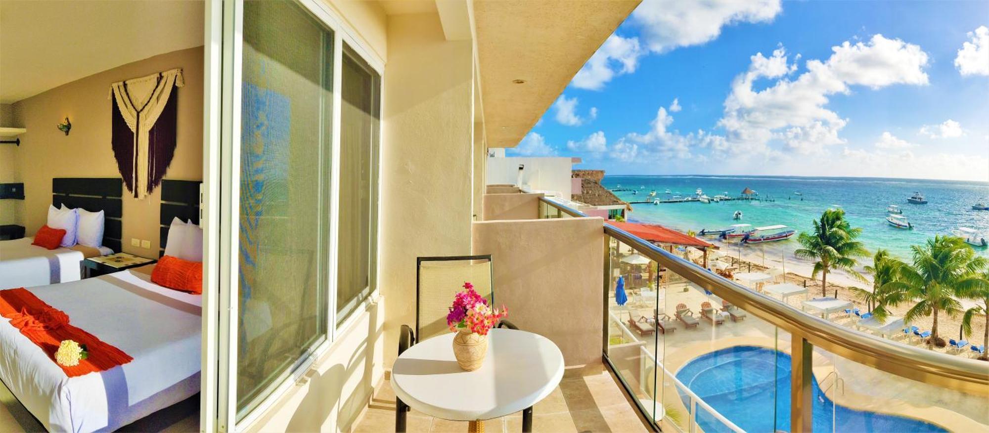 Hacienda Morelos Beachfront Hotel Puerto Morelos Exterior photo