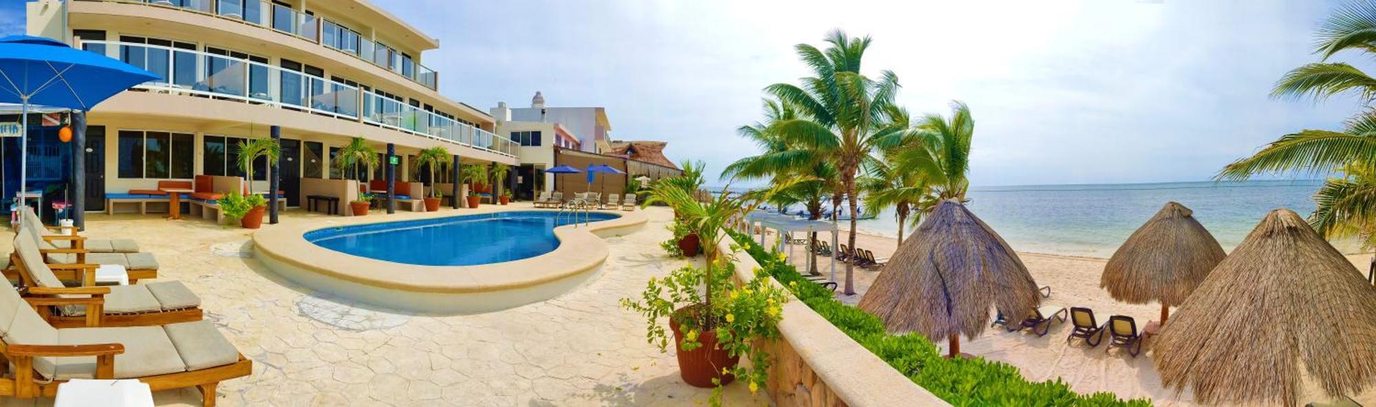Hacienda Morelos Beachfront Hotel Puerto Morelos Exterior photo