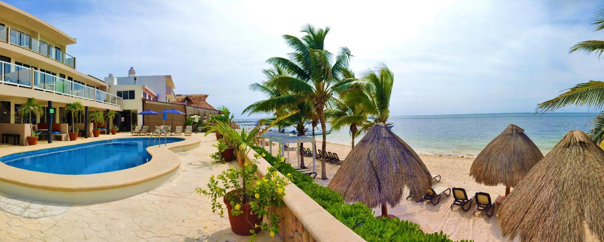 Hacienda Morelos Beachfront Hotel Puerto Morelos Exterior photo
