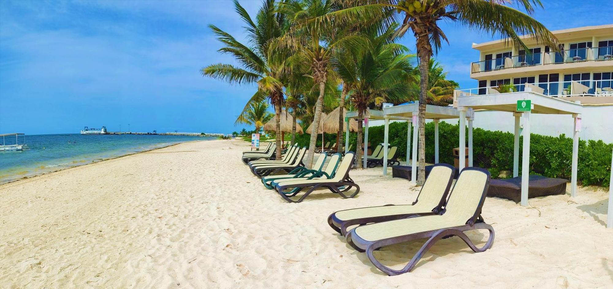 Hacienda Morelos Beachfront Hotel Puerto Morelos Exterior photo