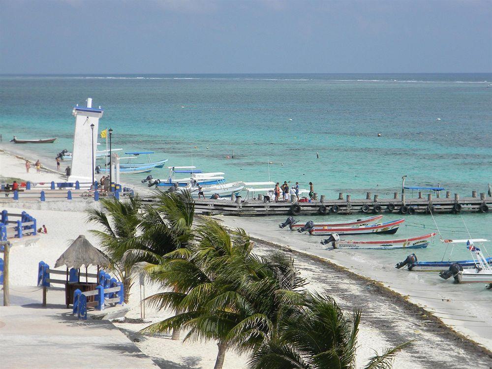 Hacienda Morelos Beachfront Hotel Puerto Morelos Exterior photo